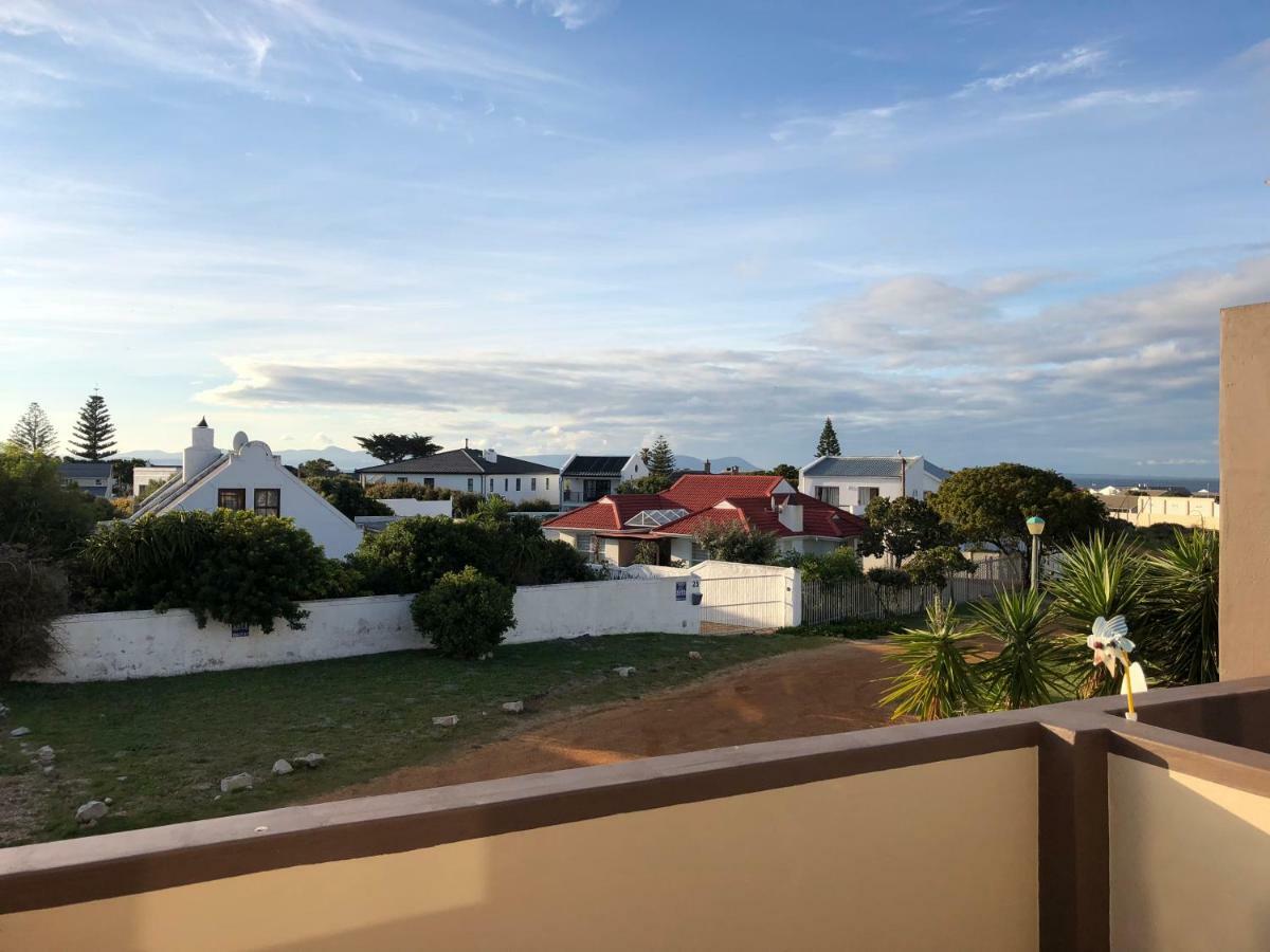 Hermanus Breakaway Guest House Exterior photo